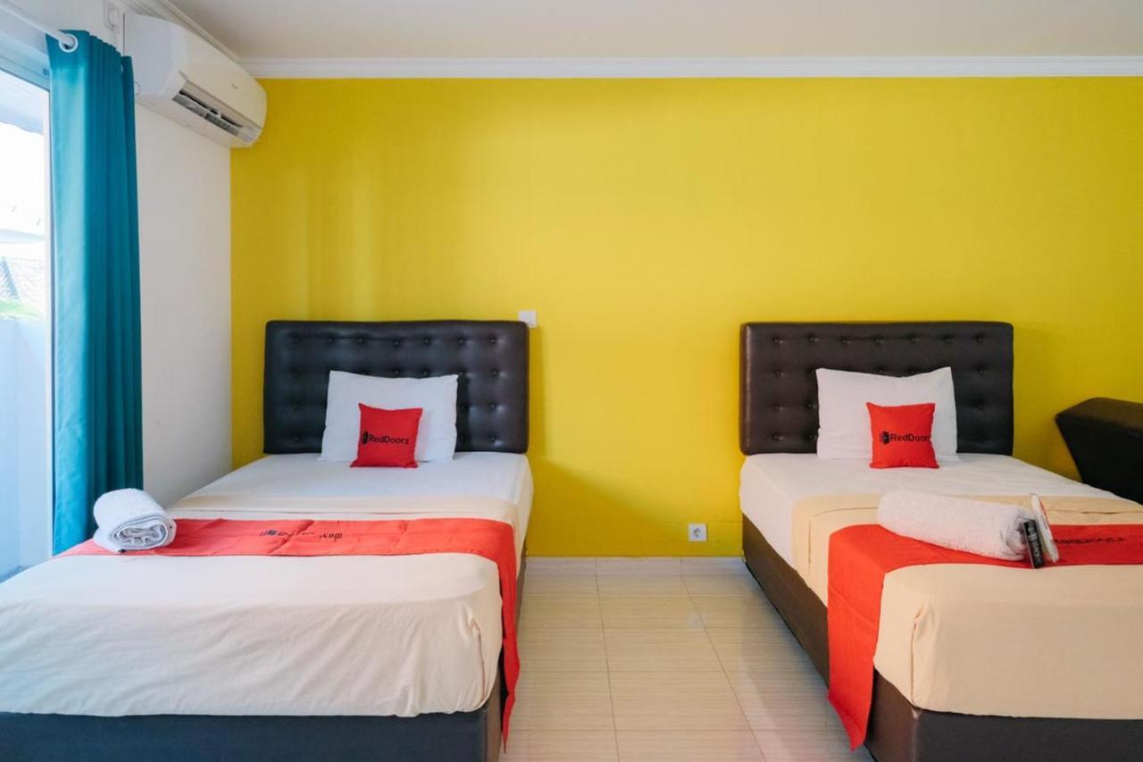 Reddoorz At Kawaii Apartment Jimbaran Balian Экстерьер фото