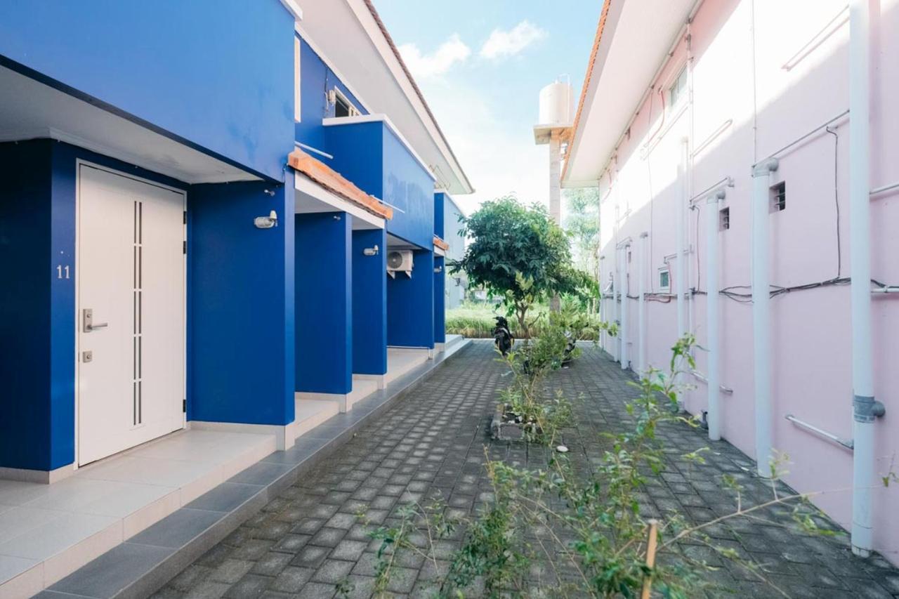 Reddoorz At Kawaii Apartment Jimbaran Balian Экстерьер фото